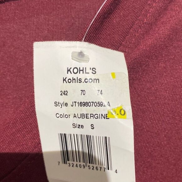 Modern Lux Tee Women's Small Aubergine Graphic No Drama V-Neck Short Sleeve NWT - Picture 4 of 6